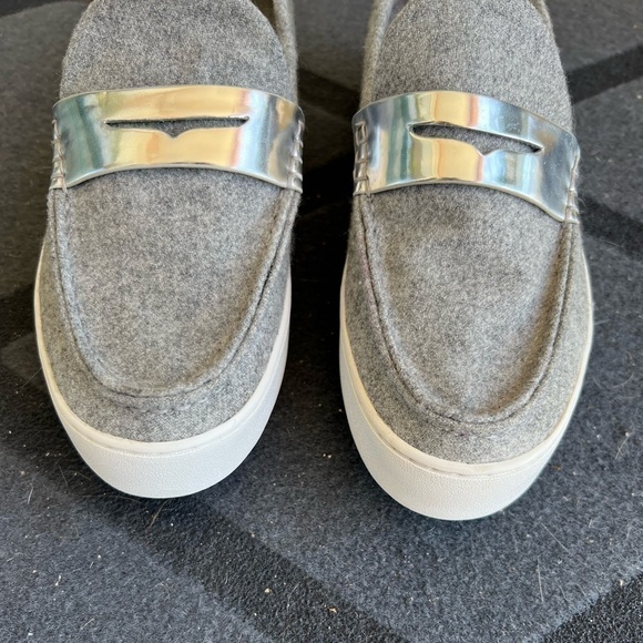 Michael Michael Kors Gray Poppy Flannel Slip On Loafers - Picture 2 of 11